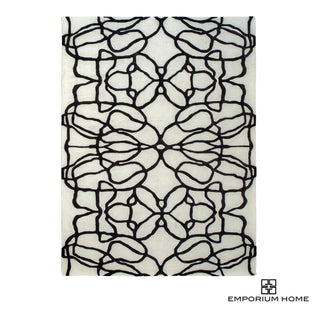 MOTH RUG-IVORY/BLACK