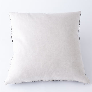 GEOMETRIC PATTERNED PILLOW