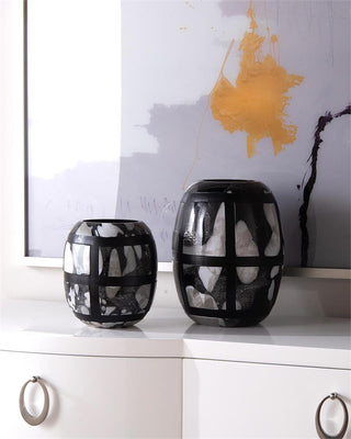 Set Of Two Black-And-White Glass Vases JRA-11923S2