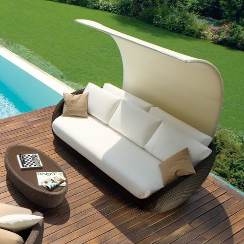 ST. TROPEZ SOFA AND LOUNGE CHAIR