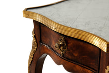 Load image into Gallery viewer, 18th Century Style Accent Table