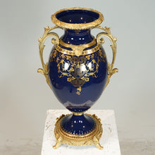 Load image into Gallery viewer, FRENCH CUT GLASS VASE BLUE