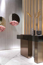 Load image into Gallery viewer, Visionnaire Foglia Oval Mirror in Murano Glass by Zanellato Bortotto