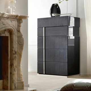 Monte Carlo Nightstands